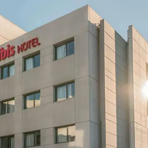 Ibis 2*, Gerona España