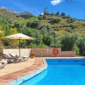 Lagabella Bed and breakfast